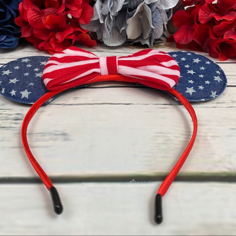 Minnie Mouse Red, White & Blue Headband with Bow - Picture 6 of 8